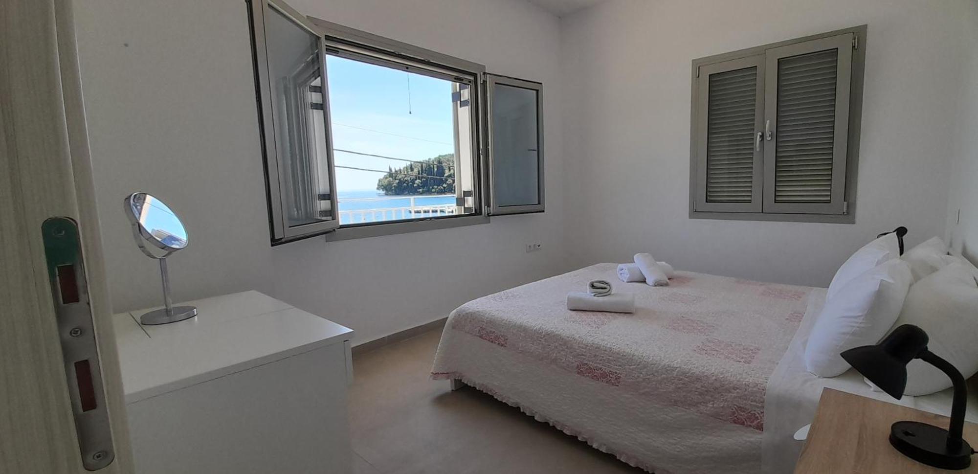 Villa Elsi Upper Apartment Каламі Екстер'єр фото